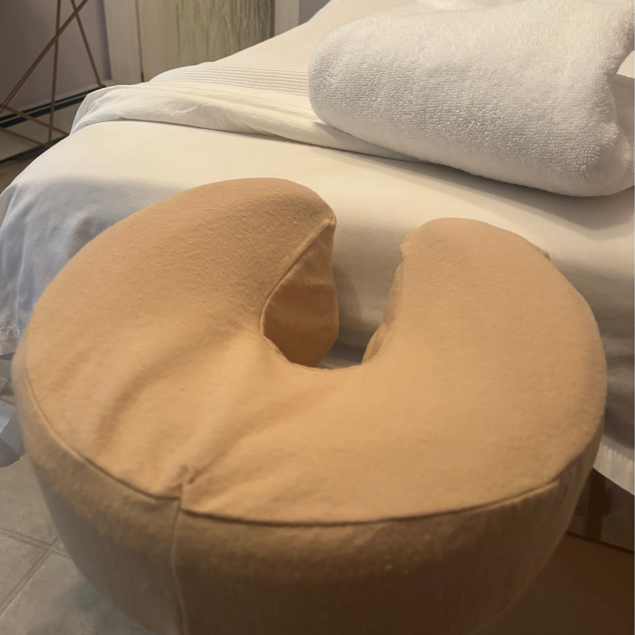 Flannel Fitted Face Cover for Massage Table Beige