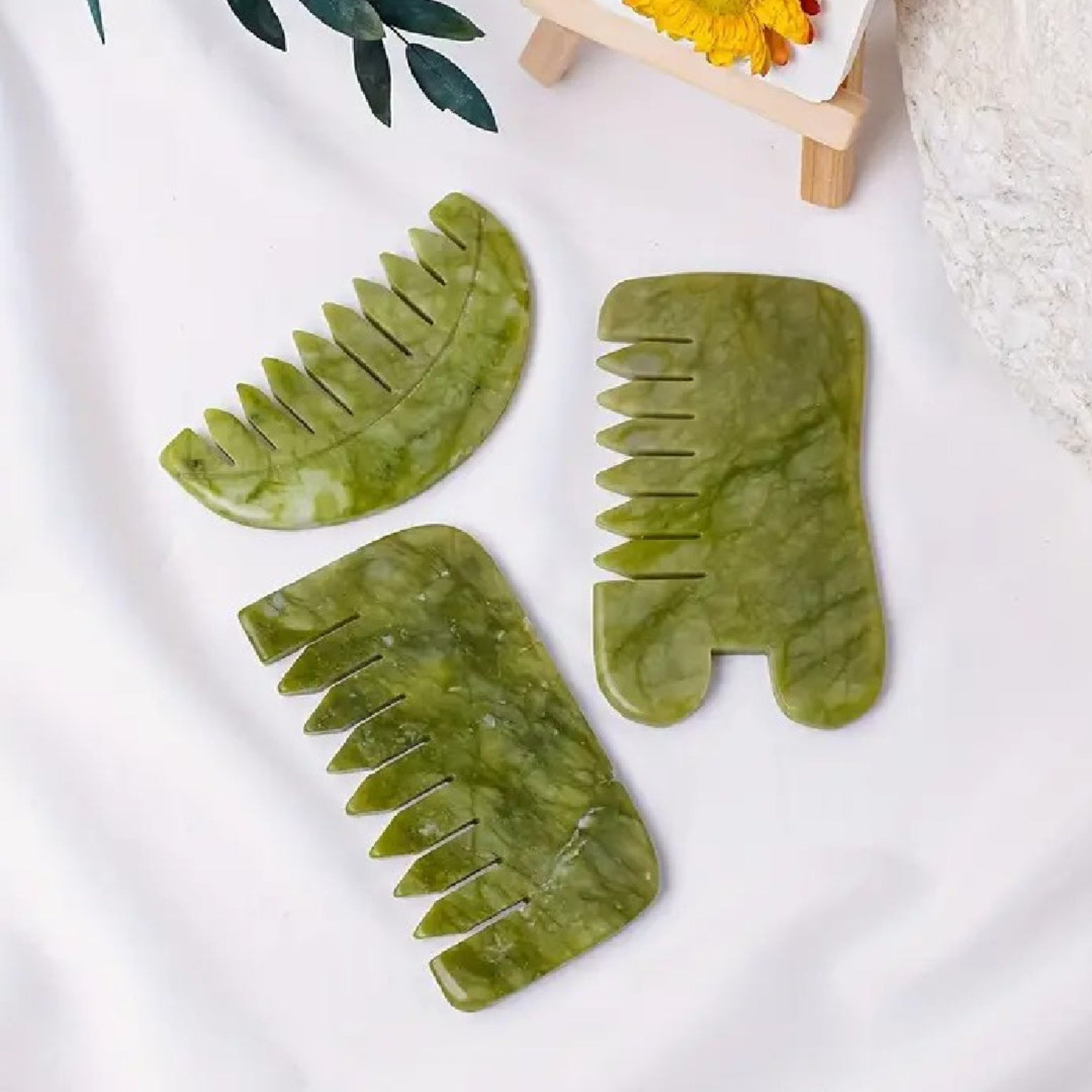 Jade Scalp  Combs